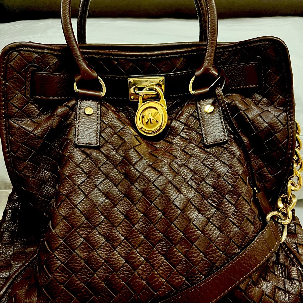 Michael Kors Venue Hamilton Woven Handbag